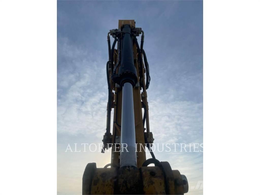 CAT 325FL CR Roomikekskavaatorid