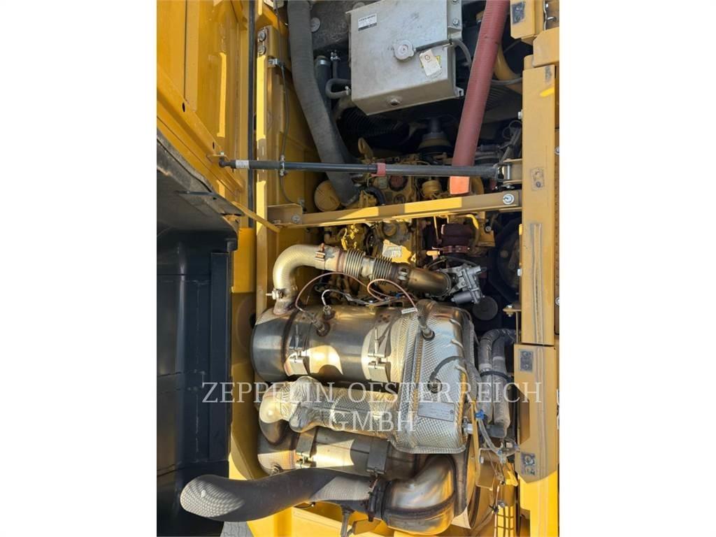 CAT 325FLCR Roomikekskavaatorid