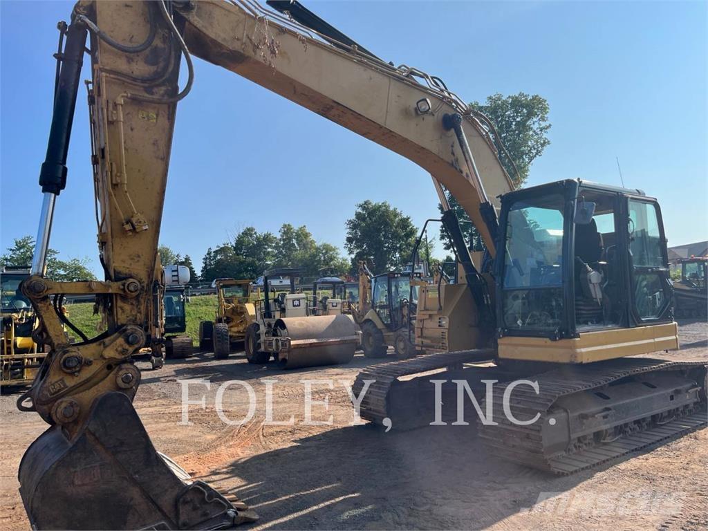 CAT 325FLCR Roomikekskavaatorid