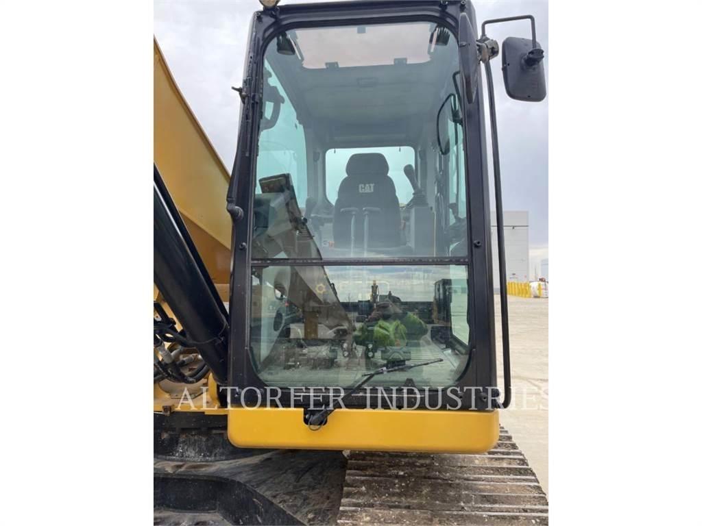 CAT 326-07 SLR Roomikekskavaatorid