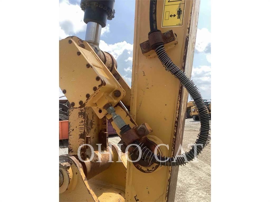 CAT 326 SLR Roomikekskavaatorid