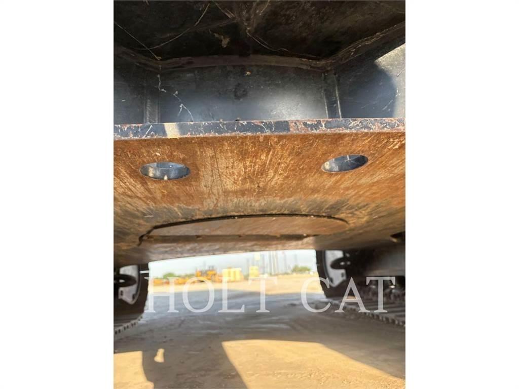 CAT 326 TC Roomikekskavaatorid