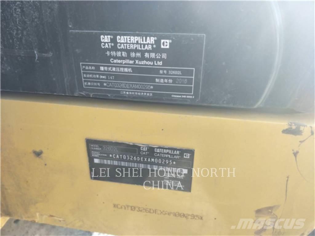 CAT 326D2L Roomikekskavaatorid