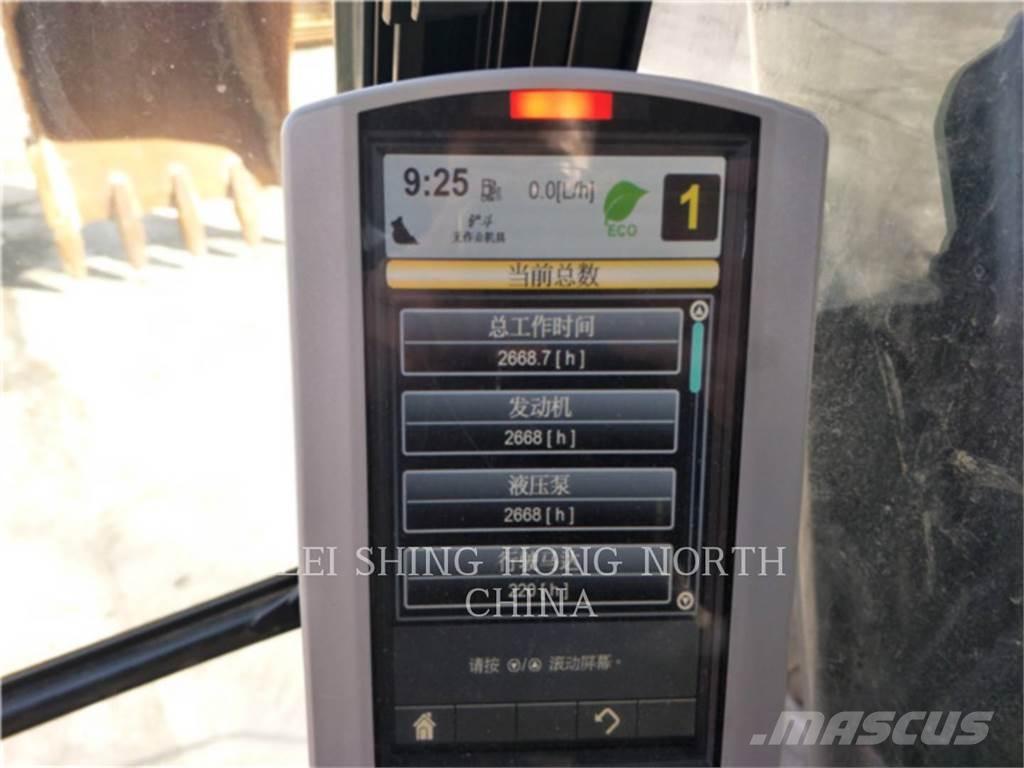 CAT 326D2L Roomikekskavaatorid