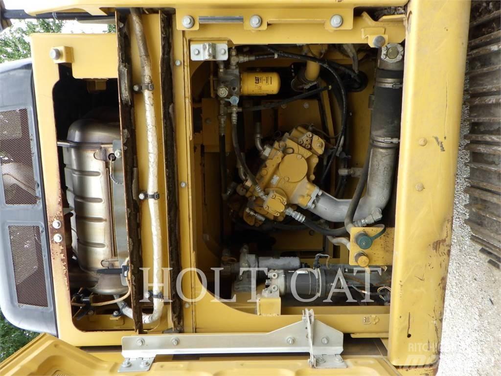 CAT 326FL Roomikekskavaatorid