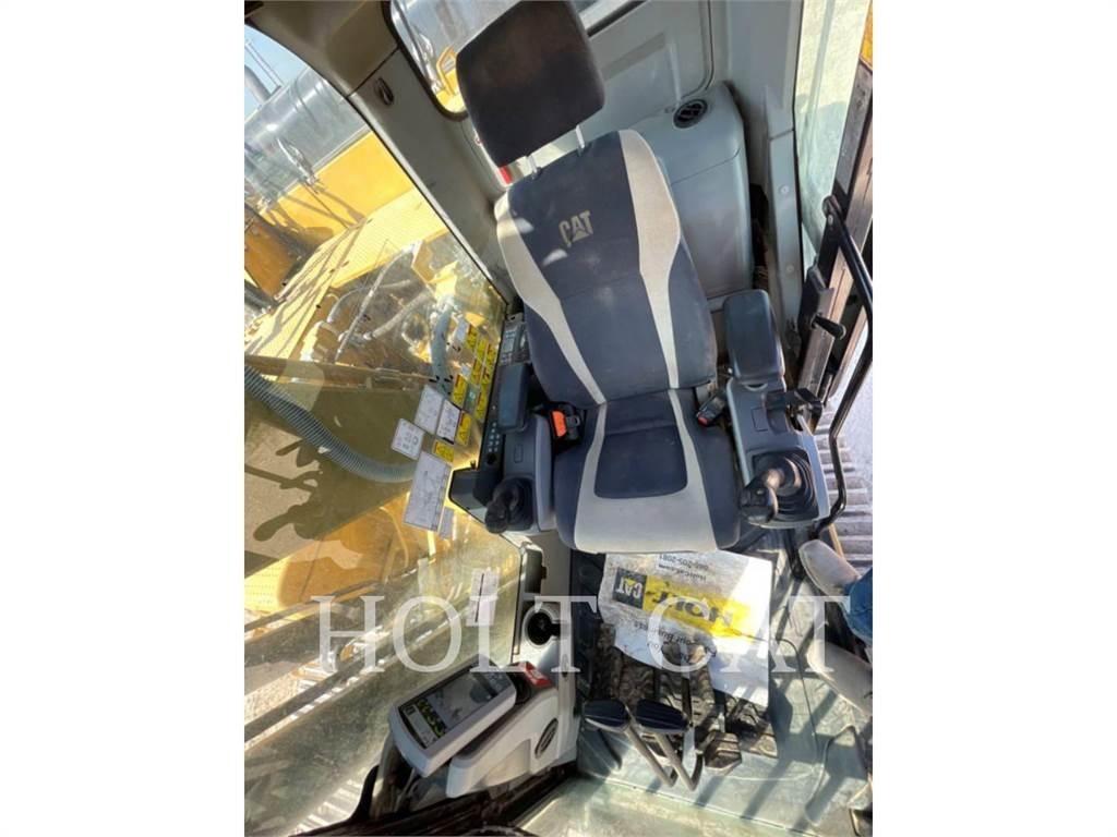 CAT 326FL TC Roomikekskavaatorid