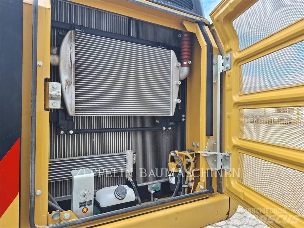 CAT 326FLN Roomikekskavaatorid