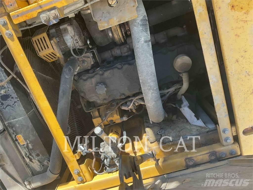 CAT 328D L CR Roomikekskavaatorid