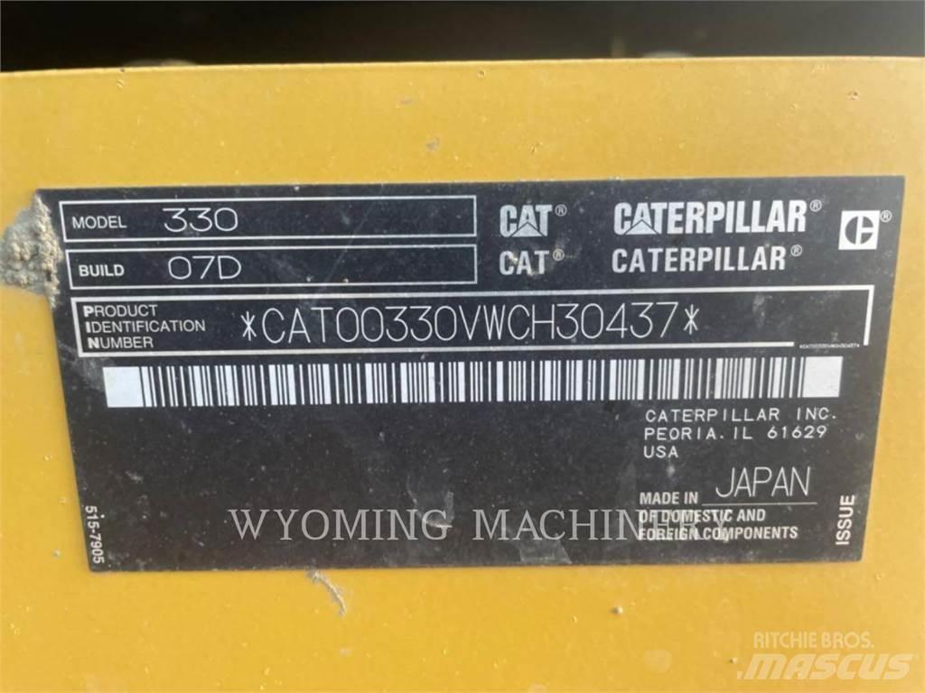 CAT 330 Roomikekskavaatorid
