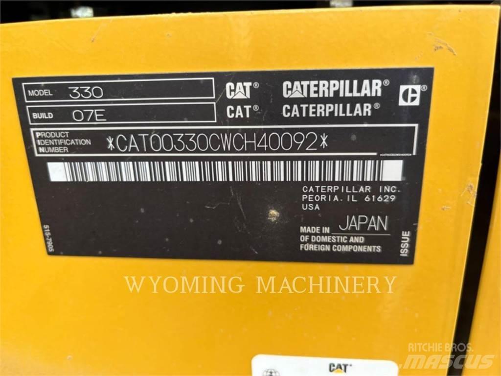 CAT 330 Roomikekskavaatorid