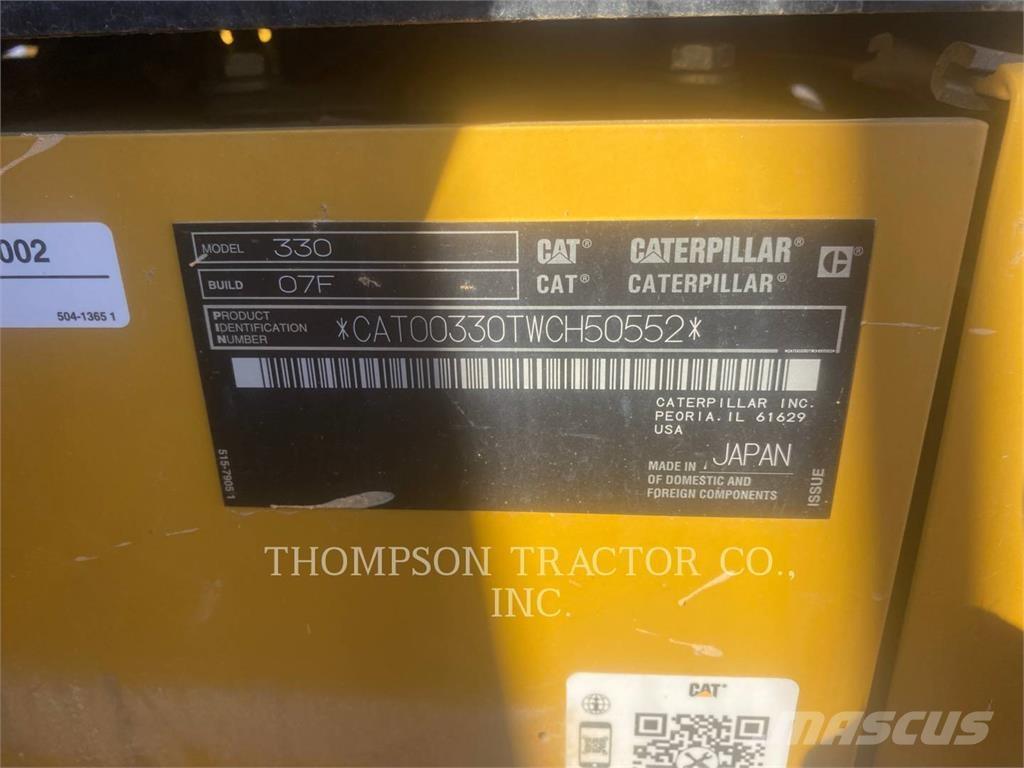 CAT 330 Roomikekskavaatorid