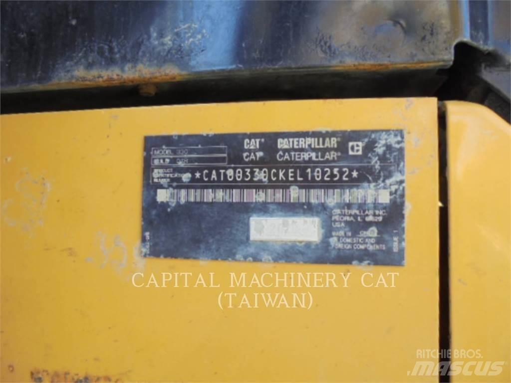 CAT 330-07 Roomikekskavaatorid