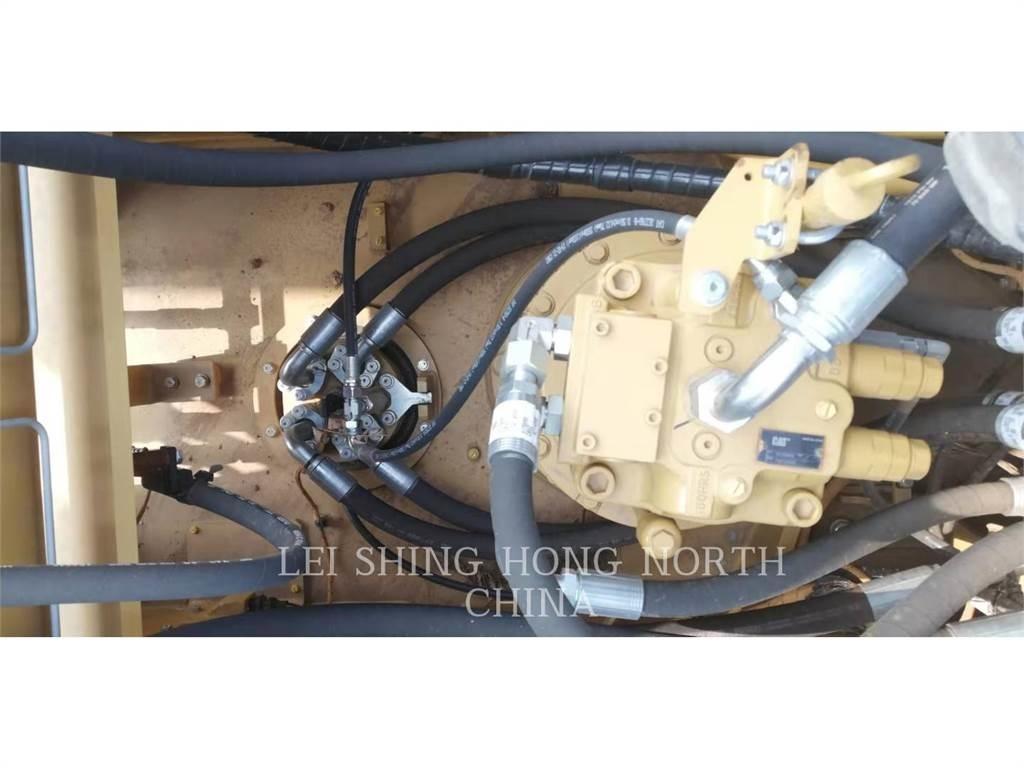 CAT 330-07 Roomikekskavaatorid