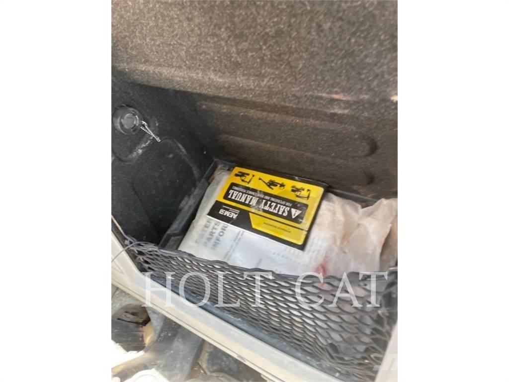 CAT 330 LRF Roomikekskavaatorid