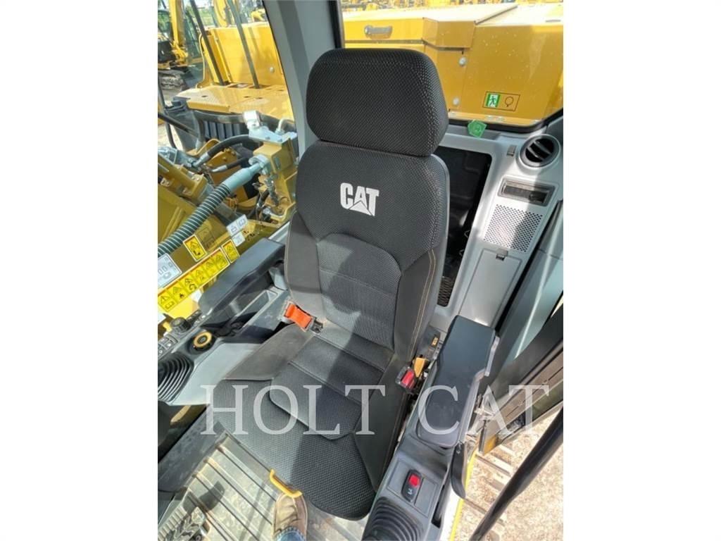 CAT 330 TC Roomikekskavaatorid