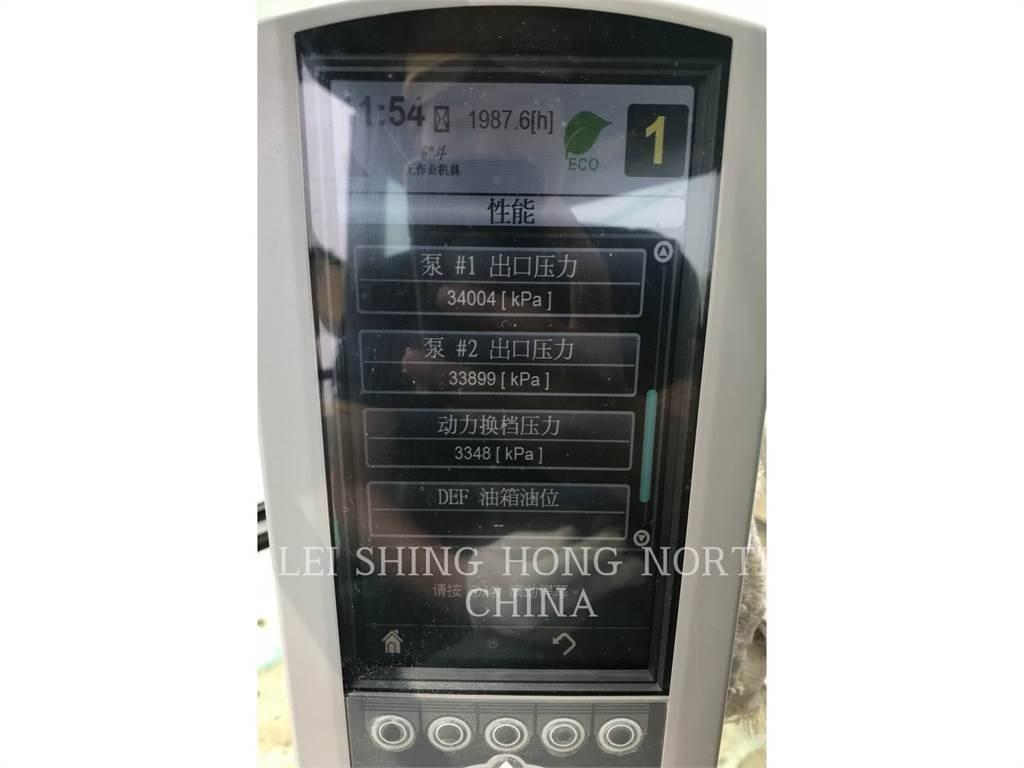 CAT 330D2L Roomikekskavaatorid