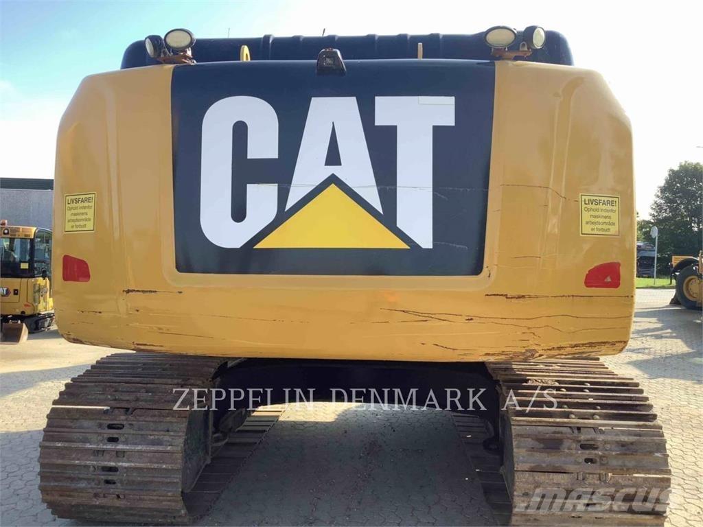 CAT 330FL Roomikekskavaatorid
