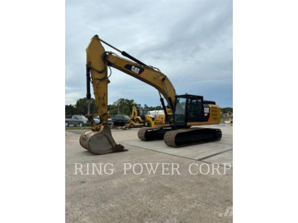 CAT 330FL Roomikekskavaatorid