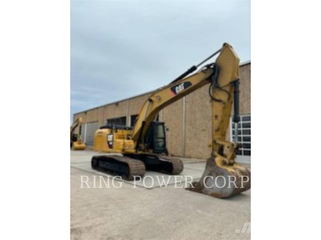 CAT 330FL Roomikekskavaatorid