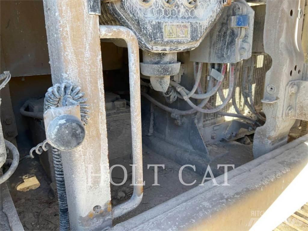 CAT 330GC Roomikekskavaatorid