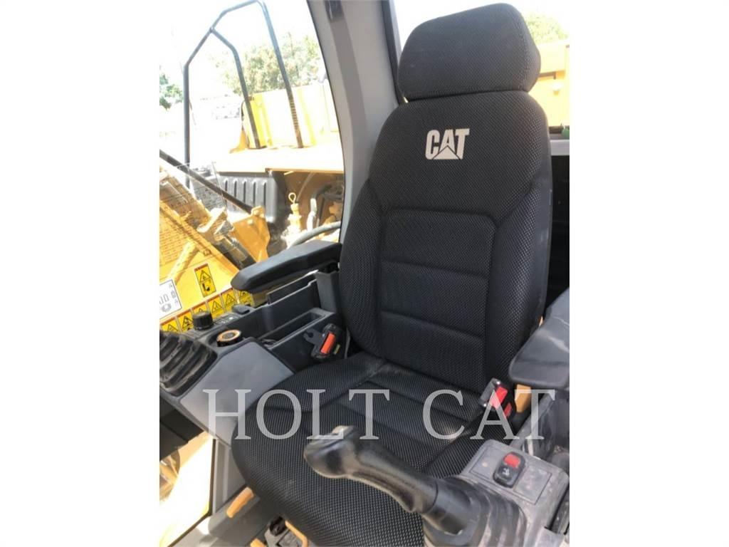 CAT 330GC Roomikekskavaatorid