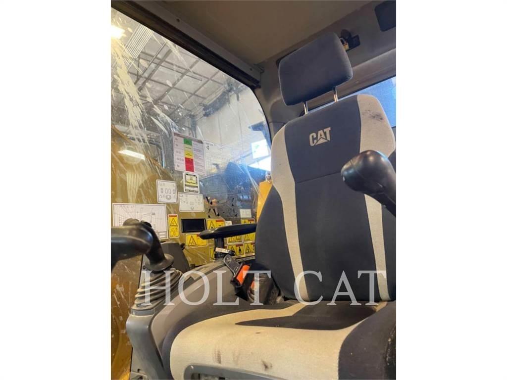 CAT 335FL CR Roomikekskavaatorid