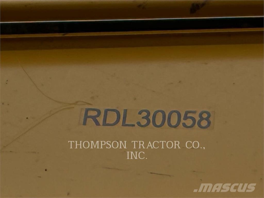 CAT 336 Roomikekskavaatorid