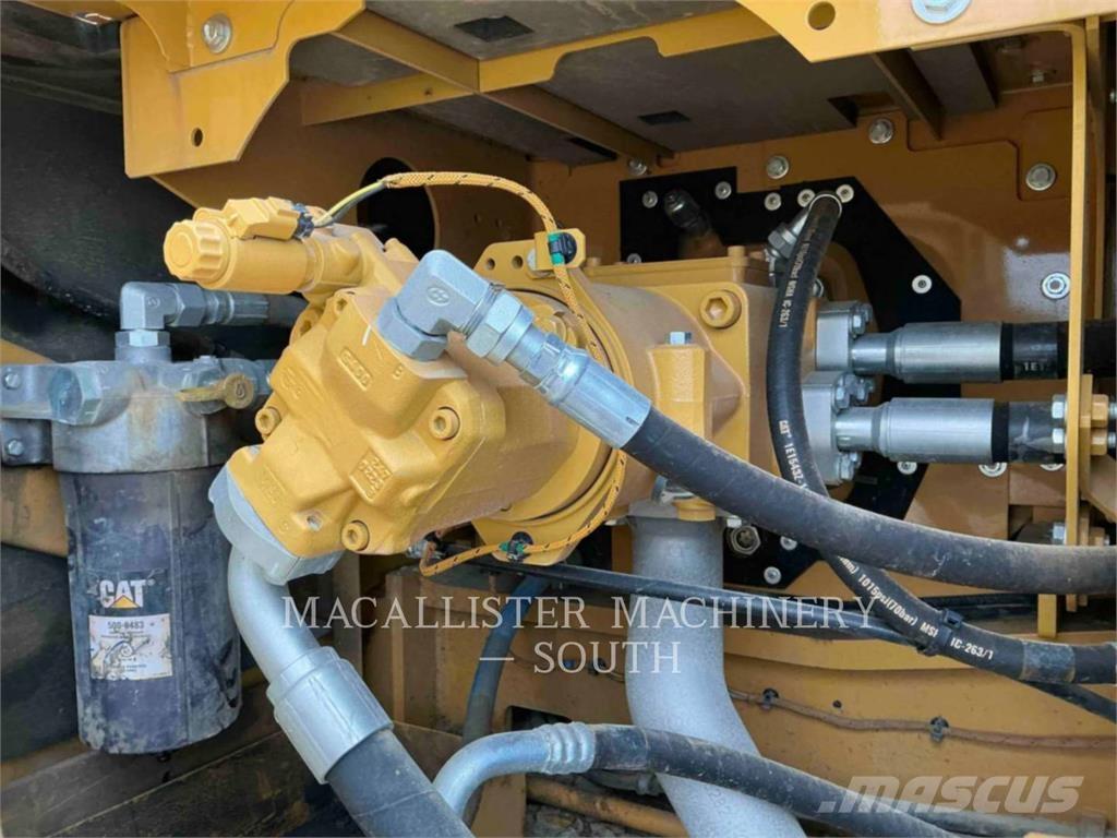 CAT 336 Roomikekskavaatorid