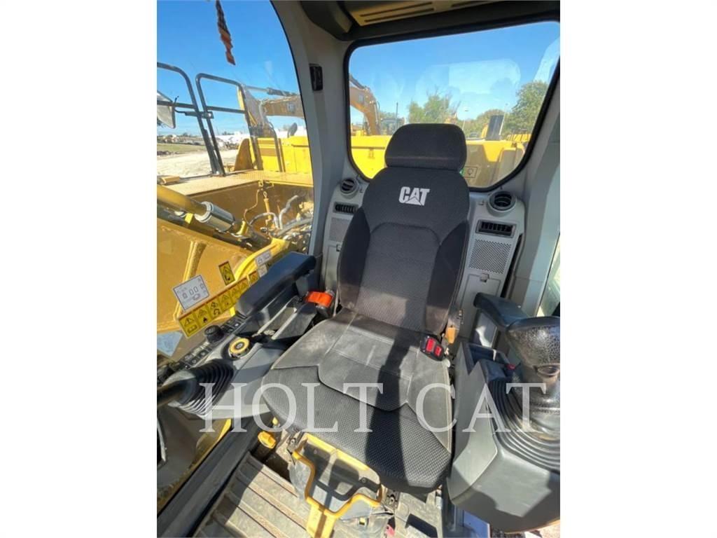 CAT 336 10 Roomikekskavaatorid
