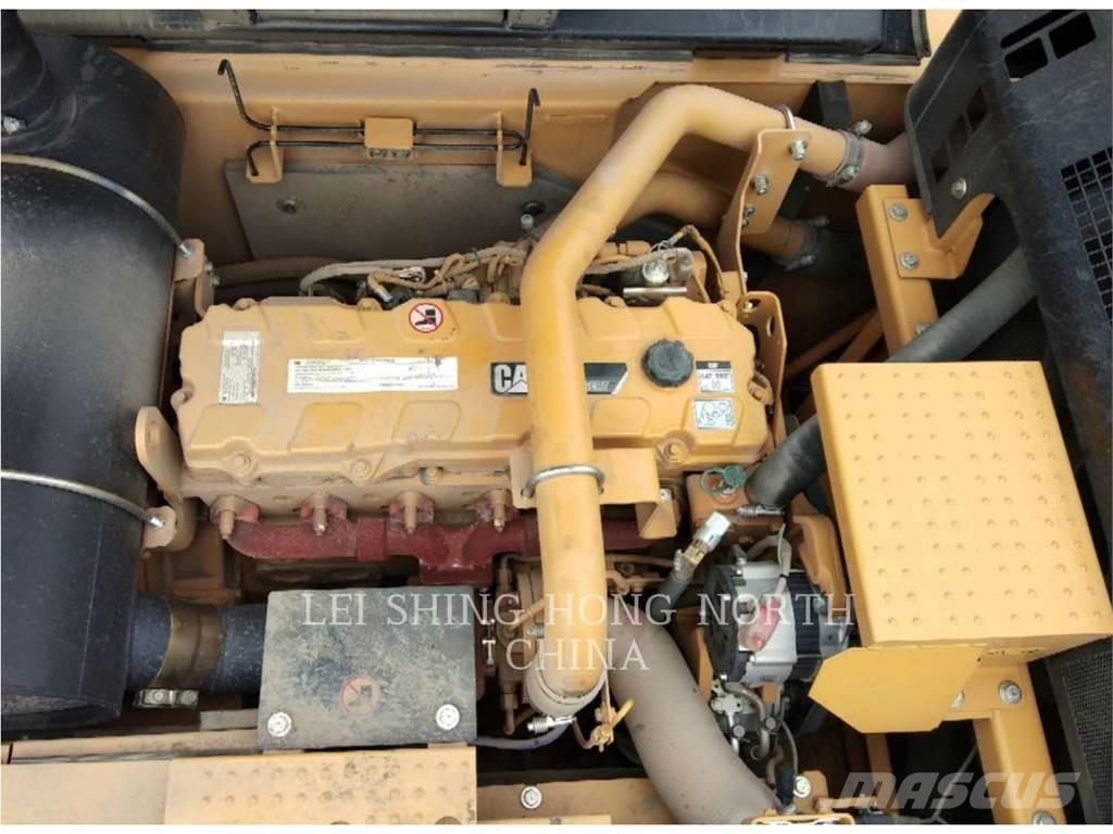 CAT 336D2 Roomikekskavaatorid