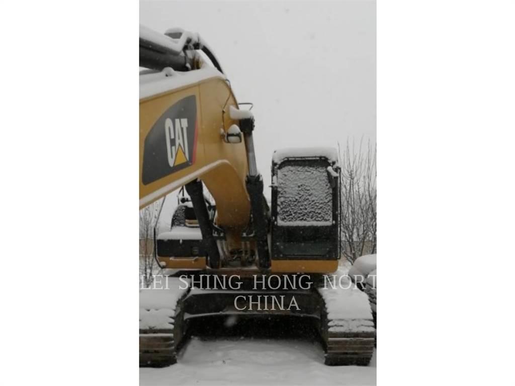 CAT 336D2 Roomikekskavaatorid