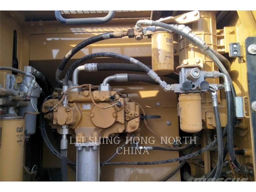 CAT 336D2 Roomikekskavaatorid