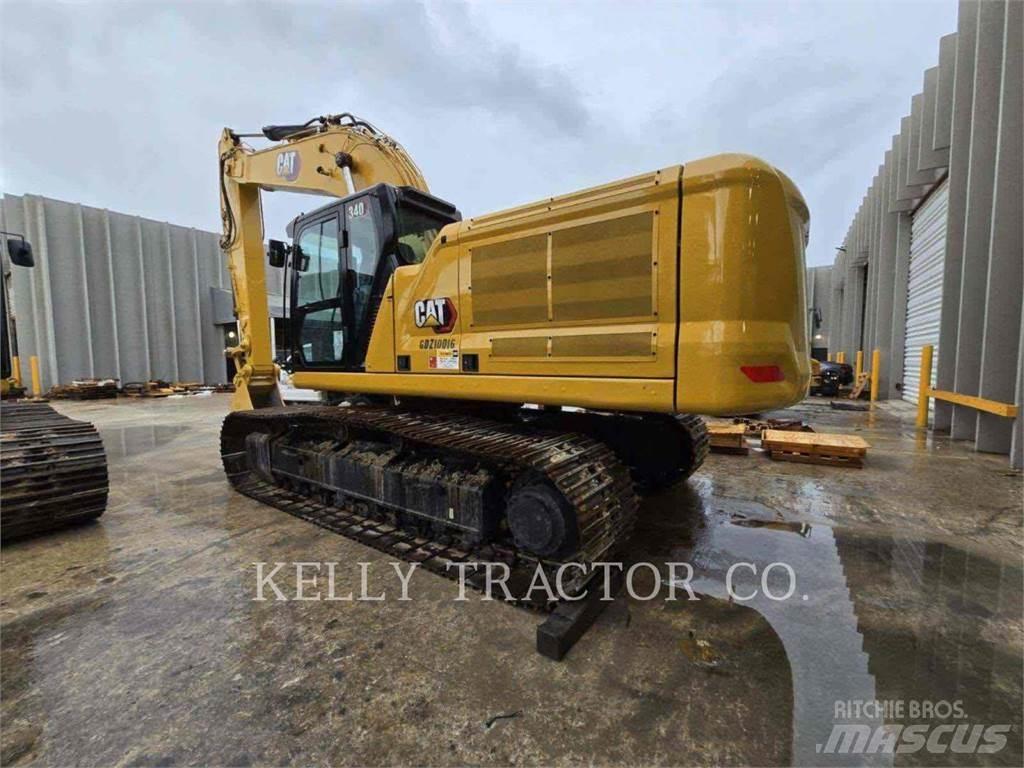 CAT 340 Roomikekskavaatorid