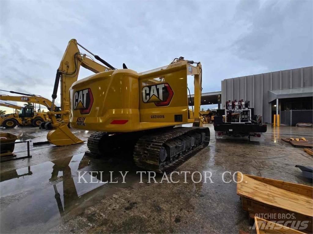CAT 340 Roomikekskavaatorid