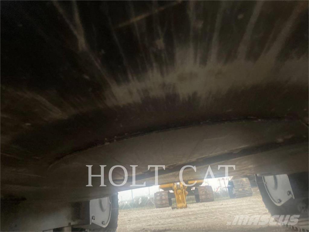 CAT 340 10 Roomikekskavaatorid