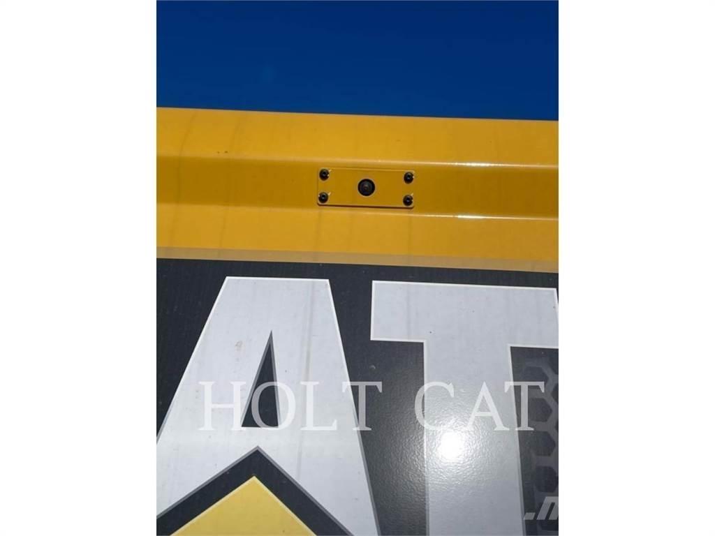 CAT 340 12 Roomikekskavaatorid