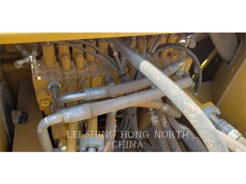 CAT 340D2L Roomikekskavaatorid