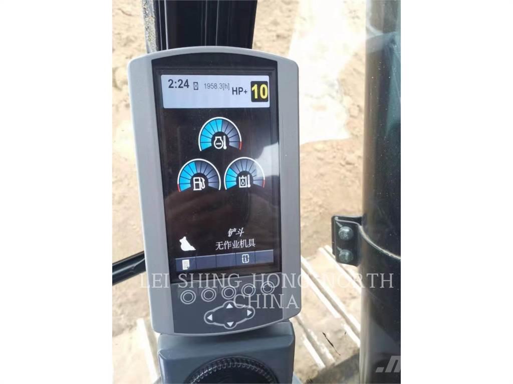 CAT 340D2L Roomikekskavaatorid