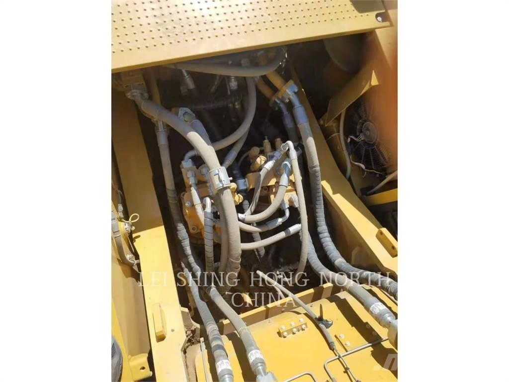 CAT 349D2L Roomikekskavaatorid