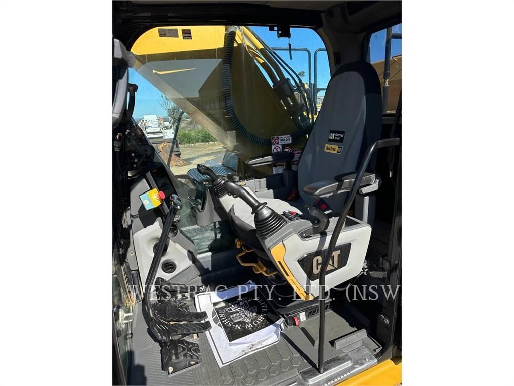 CAT 352-07 Roomikekskavaatorid