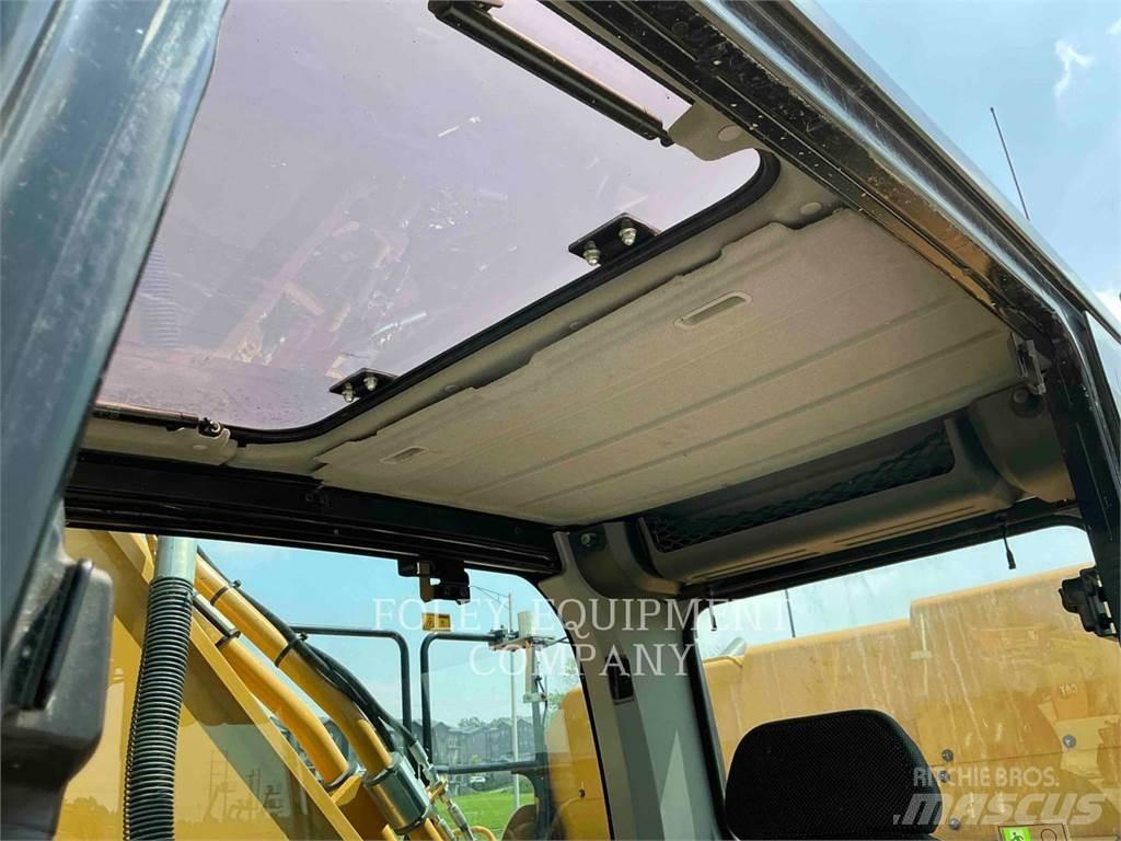 CAT 352-0812X Roomikekskavaatorid