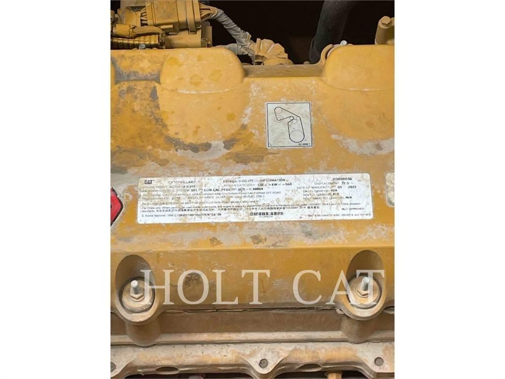 CAT 352 11 Roomikekskavaatorid