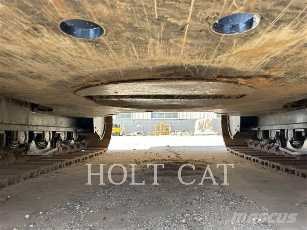 CAT 352 11 TC Roomikekskavaatorid