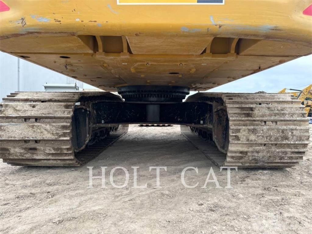 CAT 352 12 TC Roomikekskavaatorid