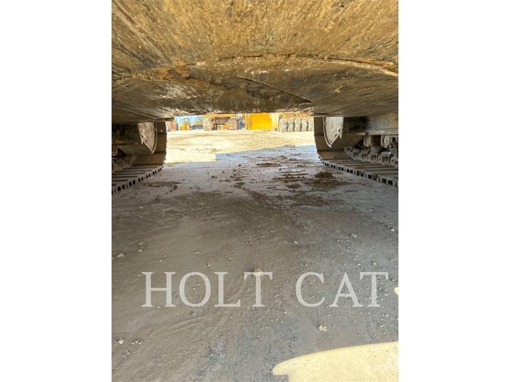 CAT 352 12 TC Roomikekskavaatorid