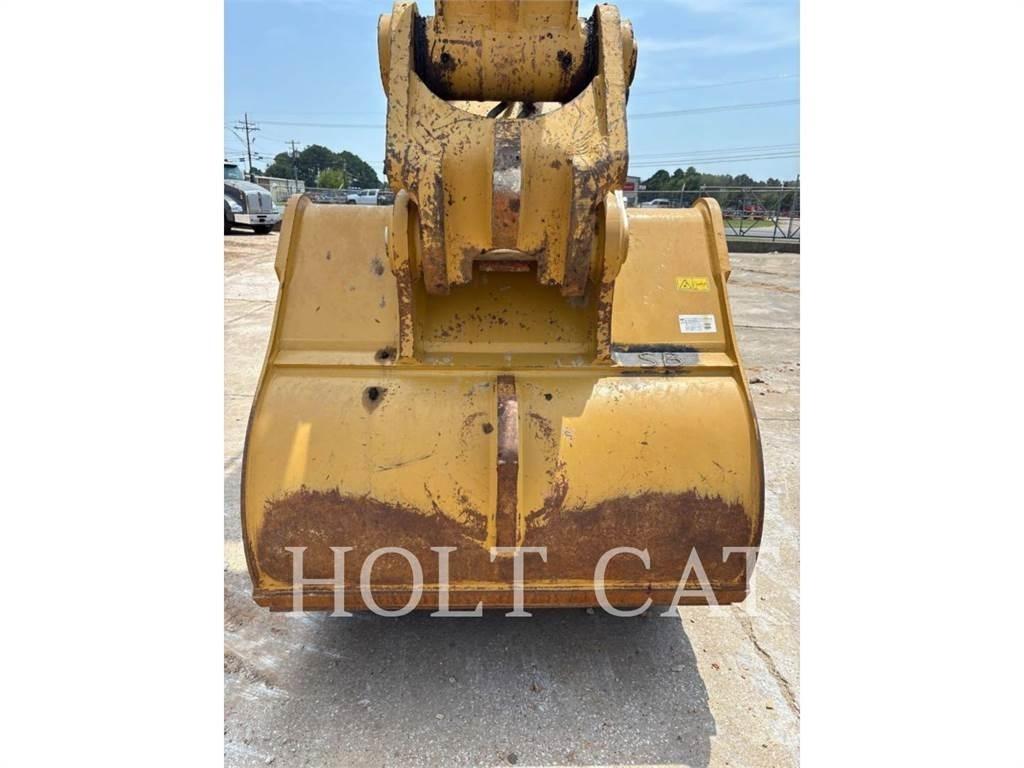 CAT 352 12 TC Roomikekskavaatorid