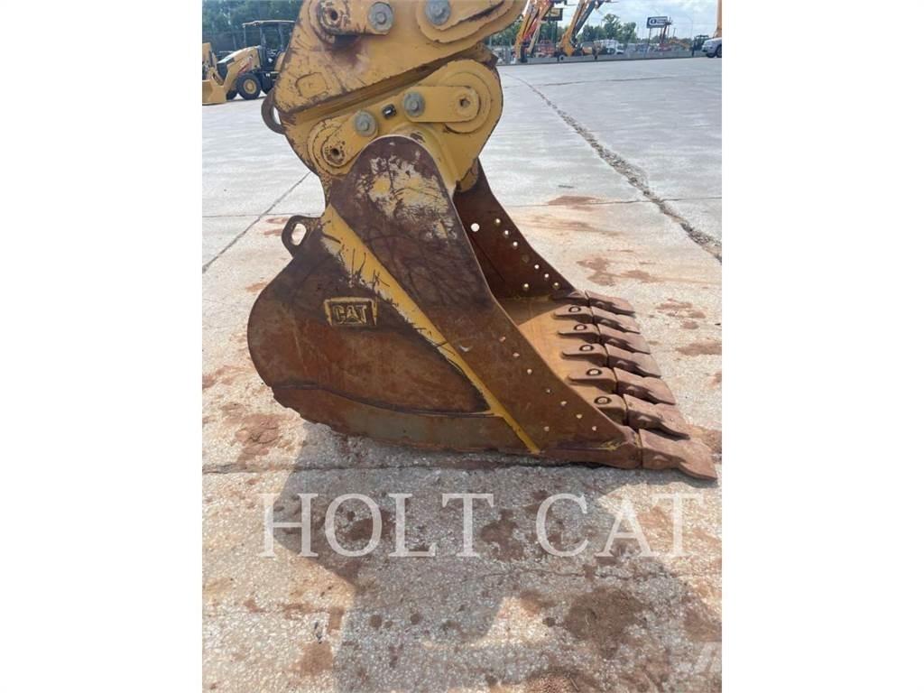 CAT 352 12 TC Roomikekskavaatorid
