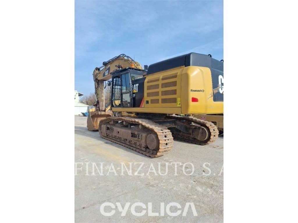 CAT 352FL Roomikekskavaatorid
