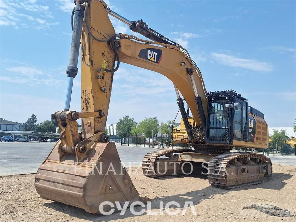 CAT 352FL Roomikekskavaatorid