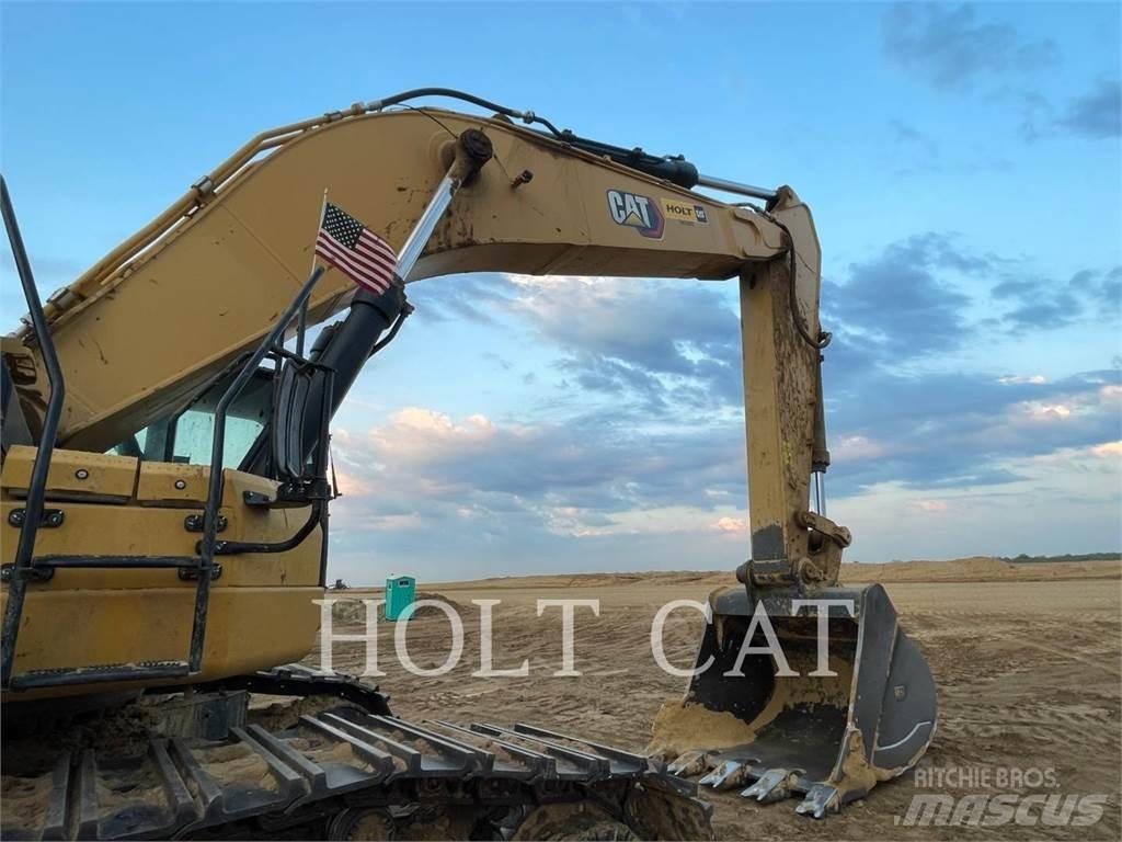 CAT 374-07 Roomikekskavaatorid
